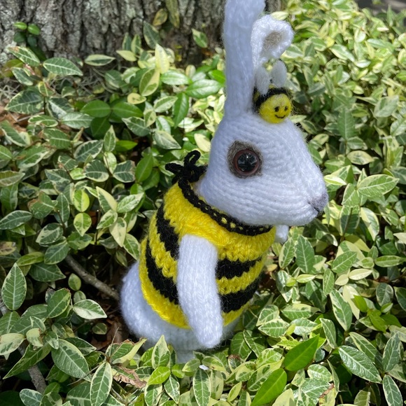 Hand crafted knit and needle felted honey bee bunny artisan one of a kind - Picture 8 of 14
